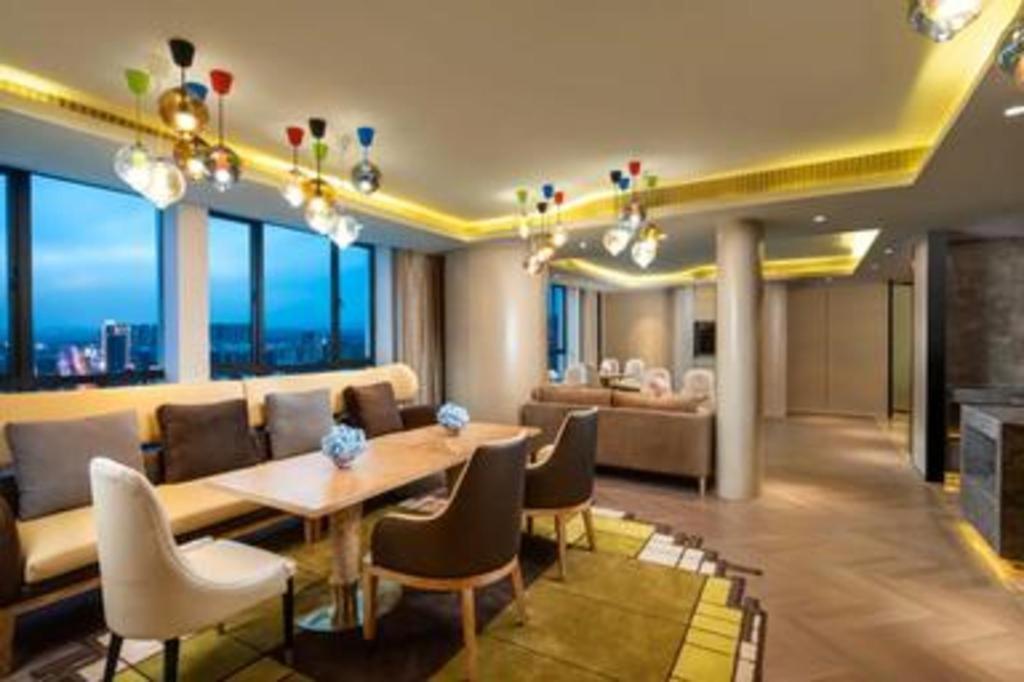 Ramada Plaza By Wyndham Changsha Xingsha Esterno foto