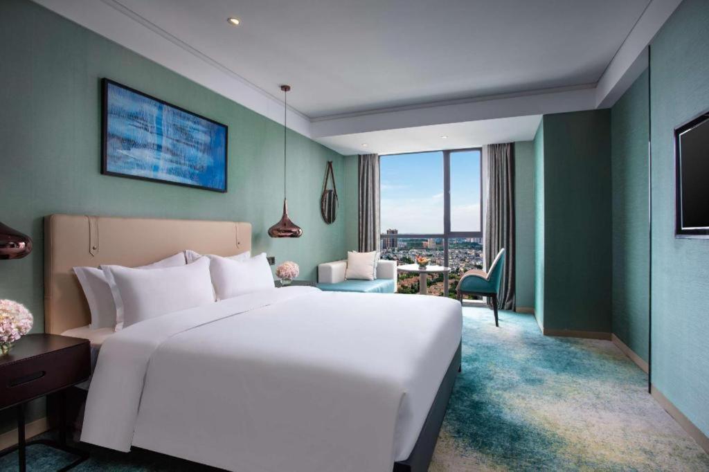 Ramada Plaza By Wyndham Changsha Xingsha Esterno foto
